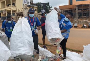 2000 bottles were collected by UN Volunteers