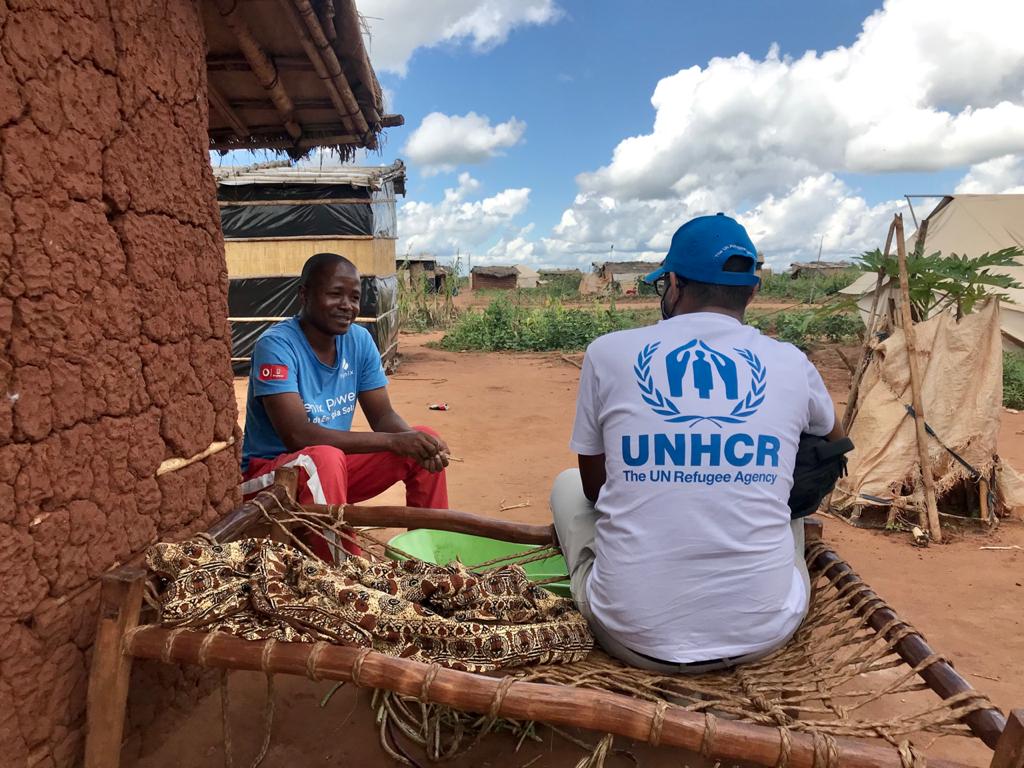 UNHCR staff assessing the strengths and needs of an internally-displaced person regarding livelihood and income generation opportunities at Corrane IDP site, Nampula District. 