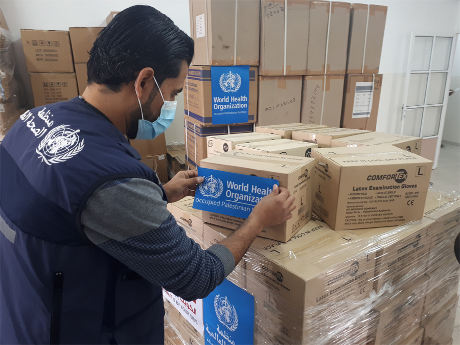 Photo: UN Volunteer Abdelrahman Jarour. © WHO oPt, 2021