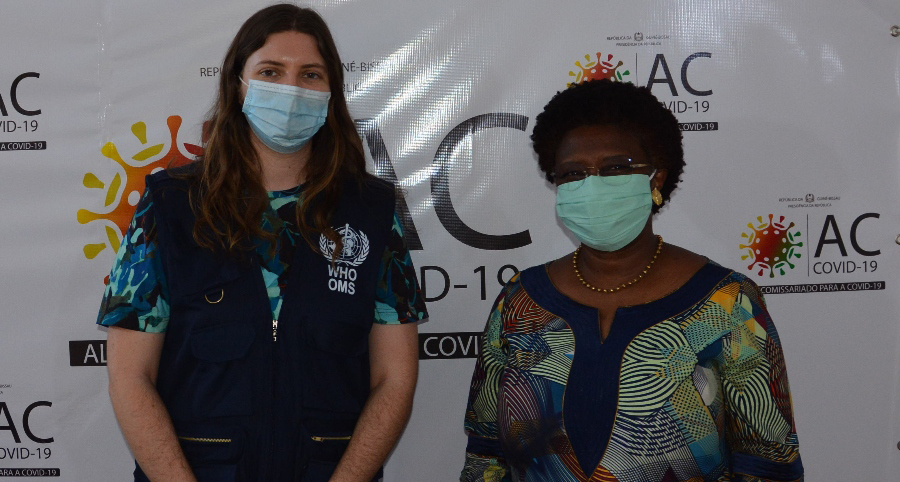 UN Youth Volunteer Gender and Youth Associate Officer Tess Mitchell (Ireland, left) with the High Commissioner for the COVID-19 response in Guinea-Bissau, who she interviewed for International Women's Day