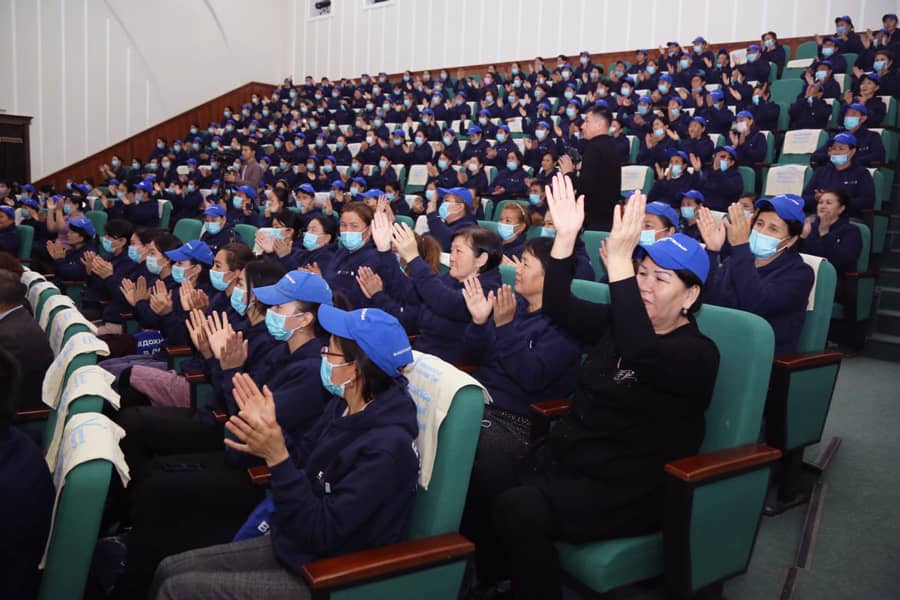 A big event was organized on November 25th for Health Volunteers of the Year Award ceremony in Nukus, Uzbekistan with participation of 400 health volunteers.