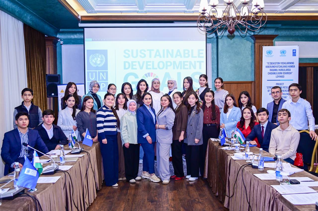 UN Volunteers under the Cyber Safety initiaitve