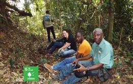 Visit to Pingano Mountain, Uíge Province, to discuss the creation of a Protected Area in the zone.