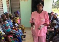 Mariam Diarra, a UN Community Volunteer Midwife with the UN Population Fund (UNFPA), at the Koke village health centre.