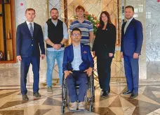 Vangel with peer UN Volunteers from North Macedonia with the UNV Executive Coordinator