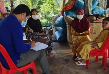 UN Volunteer Chamrieng San (Cambodia) serves with UNODC. 