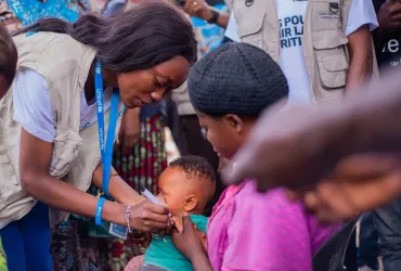 Does leadership need a microphone?