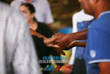 International Volunteer Day 2018: Volunteers build resilient communities.