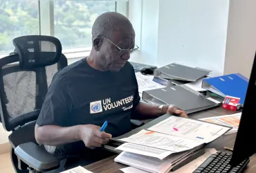 Peter Luhanga, UN Volunteer Finance Associate at the UNDP Country Office in Dar es Salaam.
