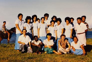 Sukehiro Hasegawa, as UN Resident Coordinator in Samoa, together with UNV Country Coordinator Don Katabaro (second from left, front row).