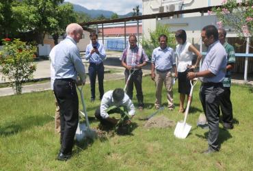 UNV_Sung-gil Lee working for climate action and planting trees in Timor-Leste