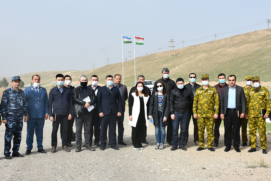 Meeting between the Tajik and Uzbek law enforcement officers at border crossing points Ayvaj and Gulbahor. Ken is fourth from left. 